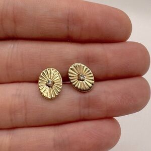 AVON Vintage Gold-Tone Crystal Sunburst Earrings